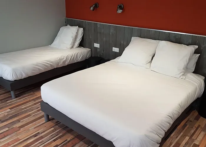 Hotel Logis Yseria - Historical Center