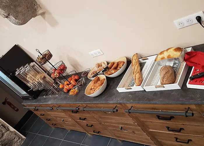 Logis Yseria - Historical Center 3* Agde