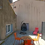 Logis Yseria - Historical Center 3*