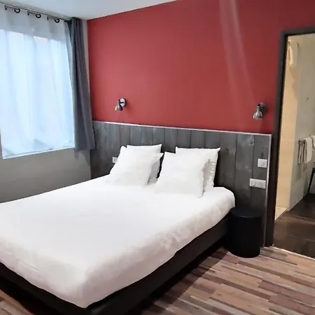 Hotel Logis Yseria - Historical Center