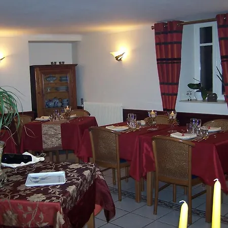 Готель Logis Yseria - Historical Center Агд