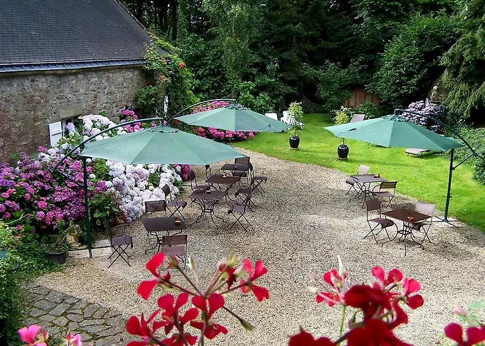 Logis Yseria - Historical Center 3* Agde