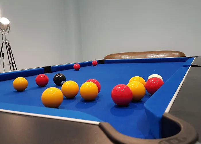 ホテル Logis Yseria - Historical Center アグド