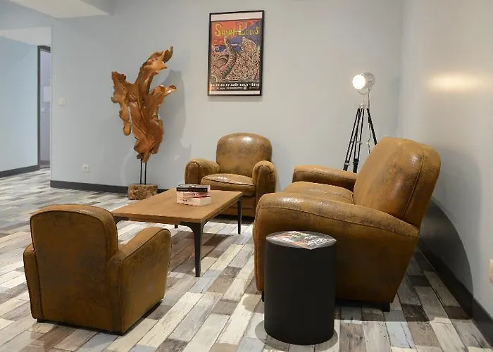 Logis Yseria - Historical Center 3* アグド